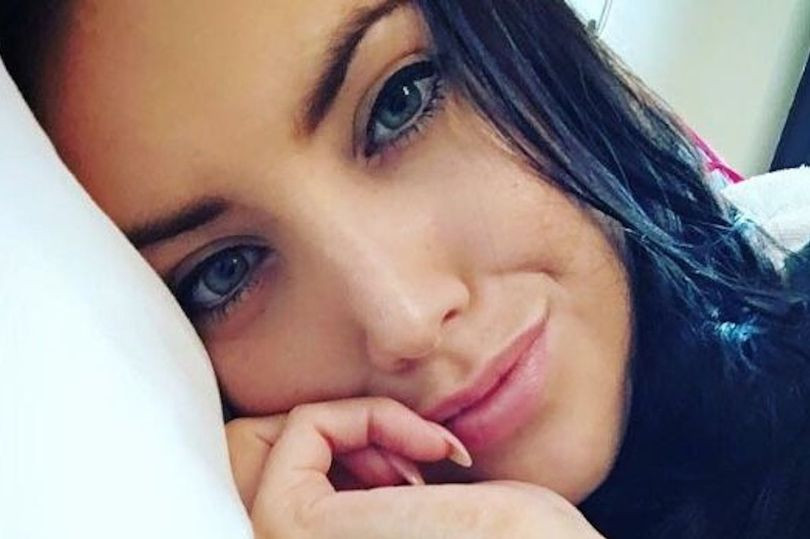 Mesajul emotionant al unei tinere extrem de bolnave, cu cateva zile inainte sa moara. La 25 de ani sufera de fibroza chistica