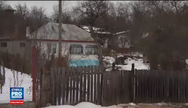 Batrani morti de frig in case, in Galati si Prahova. Un barbat a fost gasit cu temperatura corporala de 22 de grade