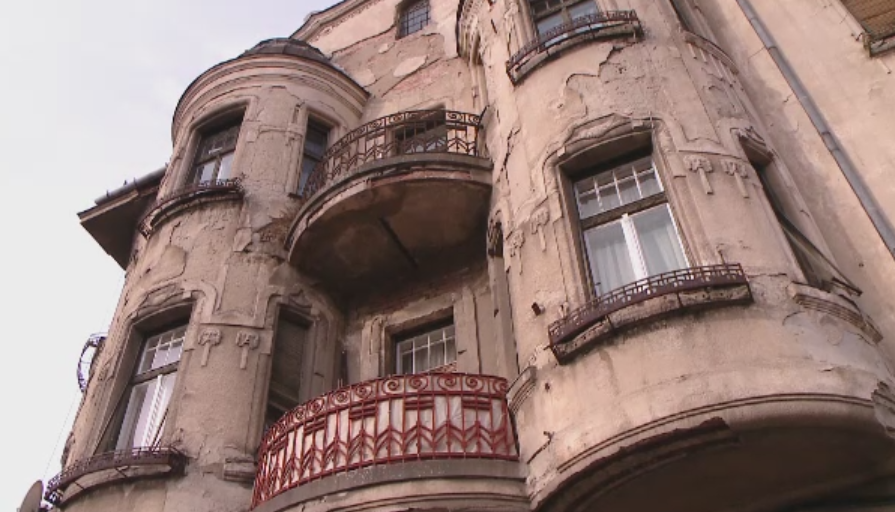 Taxa de paragina intarzie sa fie aplicata in mai multe orase. Cu cat au voie primariile sa mareasca impozitele