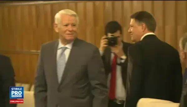 Premierul Sorin Grindeanu, alaturi de ministrul Justitiei: Conform Constitutiei, avem voie sa dam gratiere si amnistie? Da