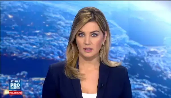 Au primit lopeti si roabe sa-si deszapezeasca satul, dar le-au vandut pe tigari si bautura. Au chemat parinti, copii, sa ia