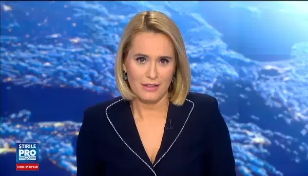 Mai multe caprioare si-au facut aparitia la marginea unui drum national. Soferii, sfatuiti sa circule cu atentie in zona