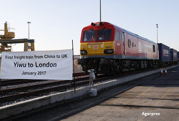 Noul “Drum al Matasii” ocoleste Romania. Primul tren a ajuns din China in Marea Britanie, dupa 18 zile si 12.000 km parcursi