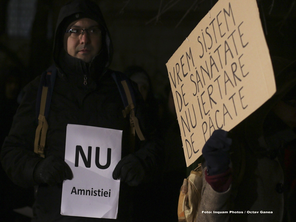 proteste fata de legea gratierii