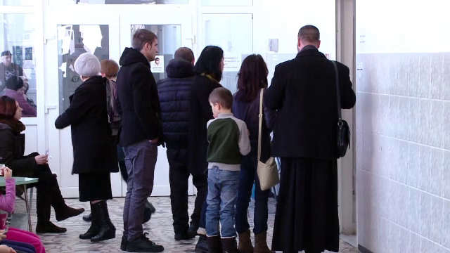 Dosar penal in cazul profesoarei cu TBC din Brasov, care a continuat sa mearga la scoala. 38 de copii, depistati pozitiv