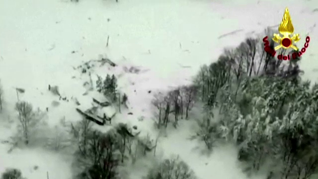 Mesajele trimise de romanca prinsa sub zapada in Italia, inainte de tragedie. Alti trei romani, blocati intr-un alt hotel