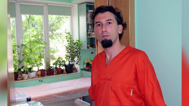 Victor Bot, medicul care a abuzat o fetita de 13 ani, a fost condamnat la inchisoare cu executare. Decizia nu este definitiva
