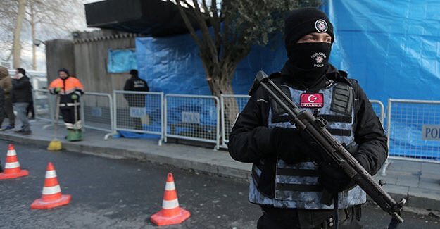 Racheta cazuta langa sediul politiei din Istanbul. Autoritatile nu au anuntat victime dupa "atac"