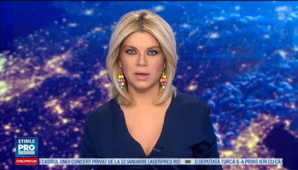 Un tanar buzoian s-a enervat atat de tare incat a inceput sa dea cu pumnii in masinile de pe strada. Ce a urmat dupa