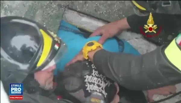 Romanca data disparuta dupa avalansa din Italia si fiul ei, printre cei 9 supravietuitori. VIDEO cu operatiunea de salvare