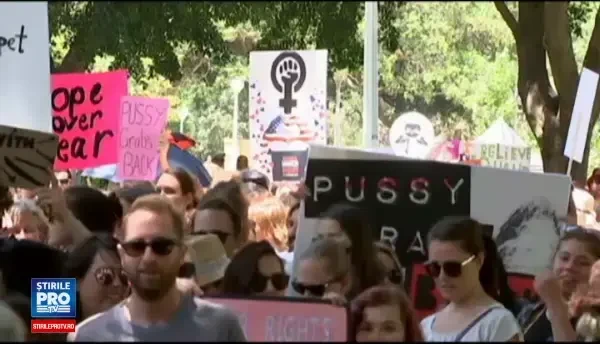 Sute de mii de oameni la Washington pentru Marsul Femeilor, dupa investirea lui Trump