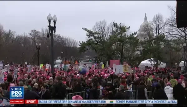 Milioane de oameni au manifestat contra lui Trump in SUA si in lume. La Washington a fost cel mai mare mars din istorie