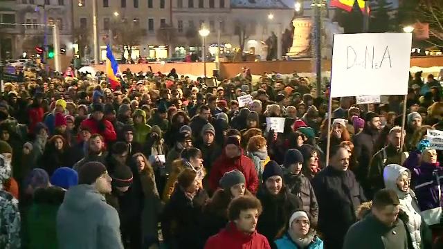 Grupul "Coruptia ucide" anunta noi proteste in Bucuresti si alte orase: "CNA-ul nu-si face treaba. E momentul sa-i vizitam"