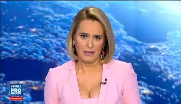 Demoleaza in acelasi stil in care construiesc. Chinezii au daramat 19 blocuri de 12 etaje in doar 10 secunde