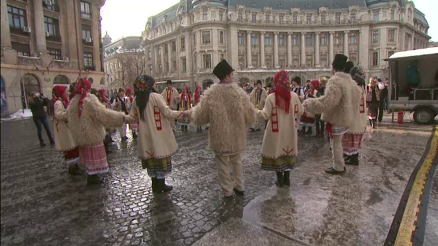 Parerile romanilor despre ce inseamna "Mica Unire". "Cine a infaptuit-o? Mos Ion Roata"