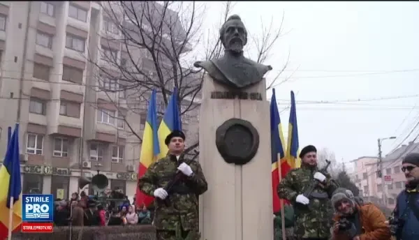 Mica Unire, marcata in toata tara prin ceremonii militare si depuneri de coroane. Initiativa inedita a unor atleti din Galati