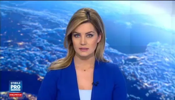 Perseus, singurul spargator de gheata din Romania, se indreapta catre Delta. Gerul i-a facut pe locuitori sa traiasca izolati