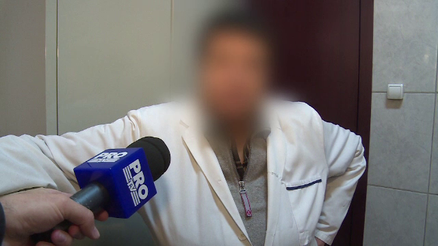 O femeie a ramas fara bijuteriile din aur, dupa ce a apelat la o femeie pentru descantece. Cum a actionat "vrajitoarea"