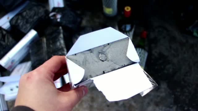 Surpriza neplacuta din pachetul de tigari. Ce au gasit politistii din Galati la comerciantii care vindeau tigari ieftine