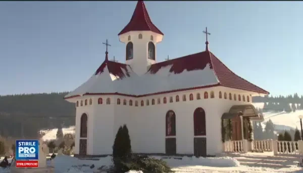 Staretul de la Podul Cosnei care avea grija de 119 copii s-a stins la 65 de ani.