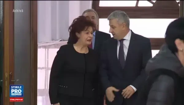 Planul prin care ministrul Justitiei ar putea adopta ordonanta gratierii inainte de referendum. Becali, implicat in discutii