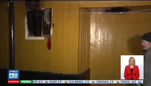 Un copil de 10 ani, care suferea de autism, a fost gasit mort in casa in urma unui incendiu. A batut cu pumnul in perete