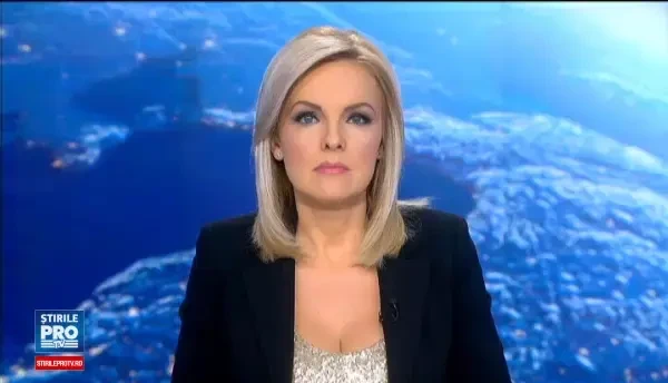 Accident cu doua masini si un microbuz, produs la intrarea in Bucuresti. Un copil si patru adulti au ajuns la spital