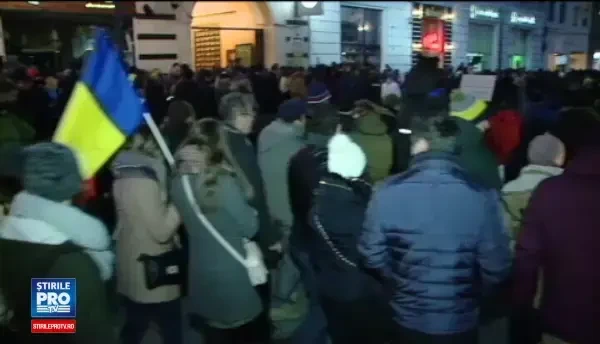 Imagini de la protestele din tara: 8.000 de oameni, in Piata Unirii din Cluj. Legea gratierii e rusinea tarii