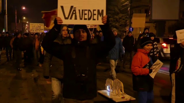 Proteste in tara fata de Legea gratierii. Un fost jurnalist BBC in strada, alaturi de romani: "E ingrijorator ce se intampla"