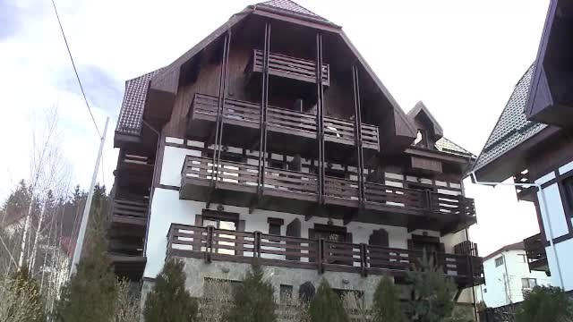 Tot mai multi romani isi investesc economiile in case de vacanta pe Valea Prahovei. Cat costa metrul patrat construit