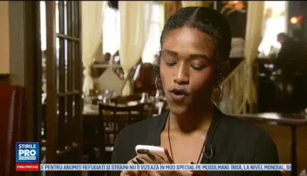 Socul trait de o chelnerita din SUA dupa ce a primit un bacsis de 450 de dolari. Ce i-a scris clientul a lasat-o fara cuvinte