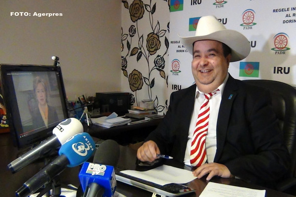 Cioaba i-a scris lui Trump. I-a propus ca romii sa participe la ridicarea zidului intre Mexic si SUA: "Oferta la pret scazut"