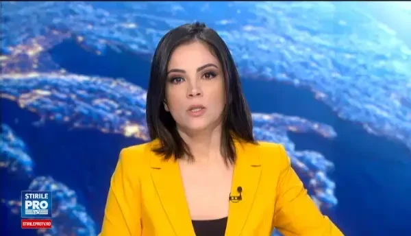 Tanara de 17 ani, santajata de un barbat care ar fi avut imagini indecente cu ea. Ce i-a cerut ca sa nu le faca publice