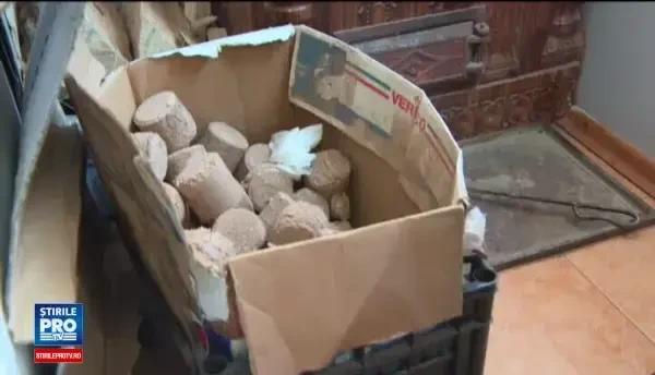 Locuitorii din Orsova cara lemne chiar si 9 etaje, fiindca nu exista sistem de termoficare. Ma costa 500 de euro pe iarna