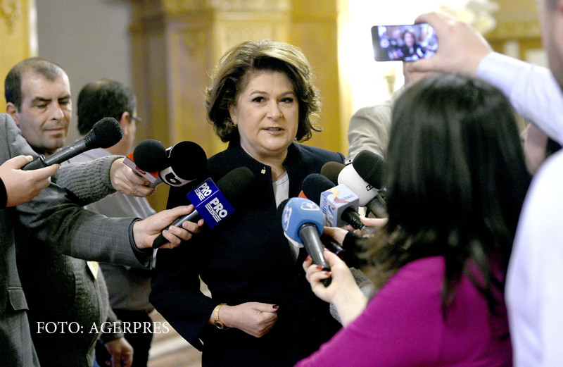 PSD anunță că îl susține pe Dragnea în toate funcțiile și că va lua măsuri pentru ca deciziile CCR să fie aplicate