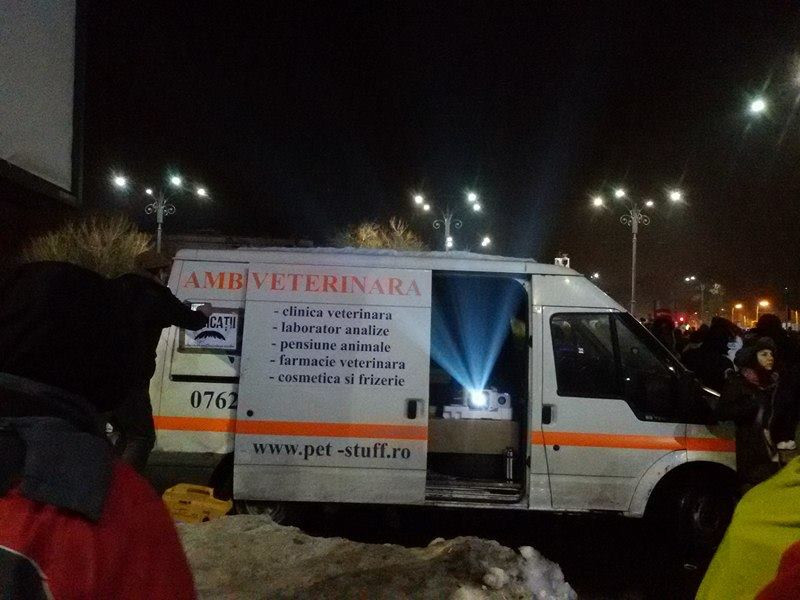 ambulanta veterinata, proiector