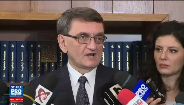 Ciorbea a sesizat CCR asupra ordonantei care modifica Codurile penale