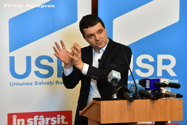 Nicuşor Dan: Nu mă întorc într-un partid care se poziţionează altfel decât am vorbit în campania electorală