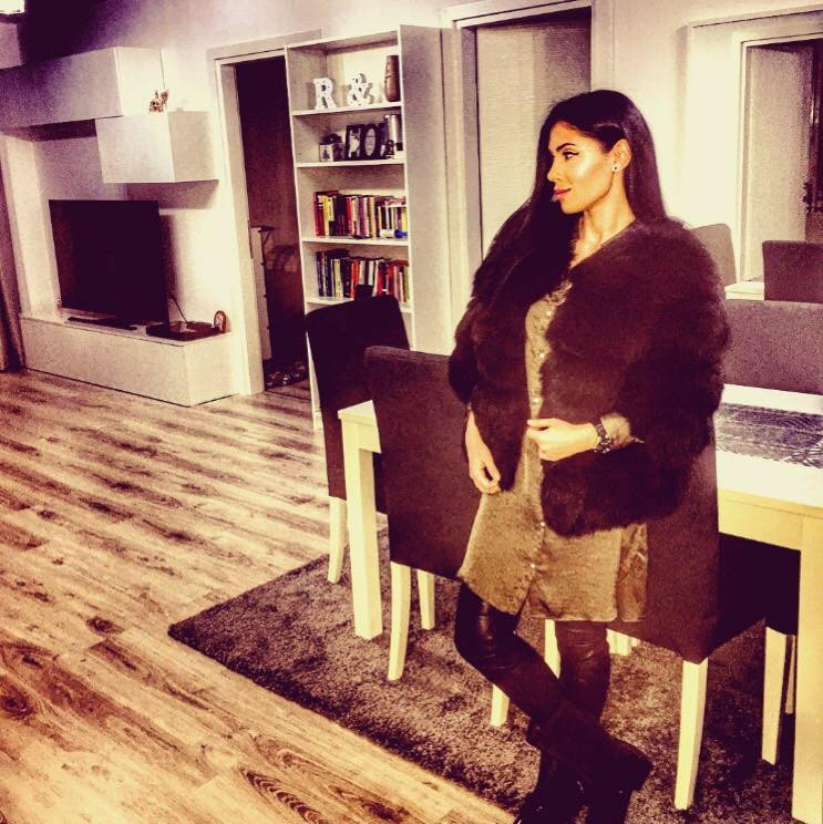 Fiica unui important lider PSD isi arata "scarba" fata de protestatari: "Daca tot iesiti ca oile"