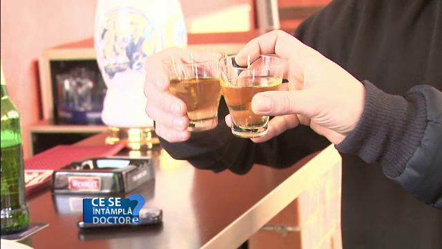Dependenta de alcool apare in copilarie, avertizeaza medicii. Semnele la care trebuie sa actioneze parintii