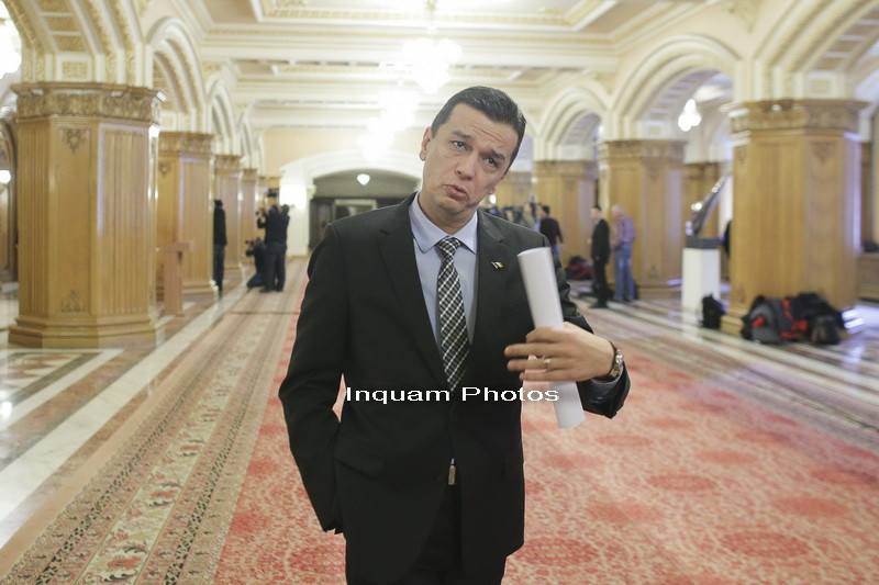 Grindeanu, intrebat daca isi va cere scuze protestatarilor: O sa vedeti in discursul pe care o sa-l am la motiune