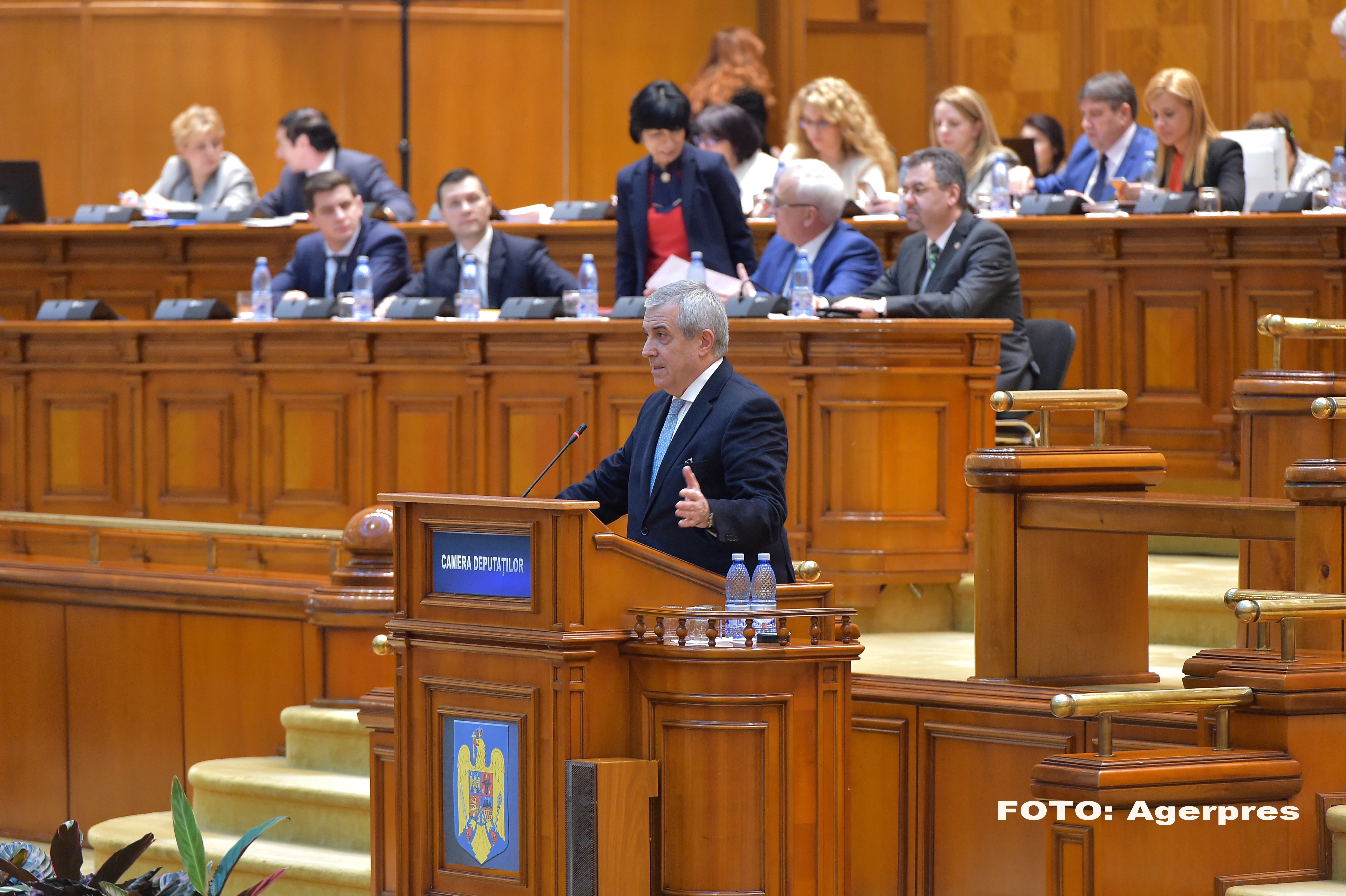 Tariceanu, cu Juncker langa el: Europa a inghitit comunitatile si are o logica diferita decat cea imaginata de fondatori