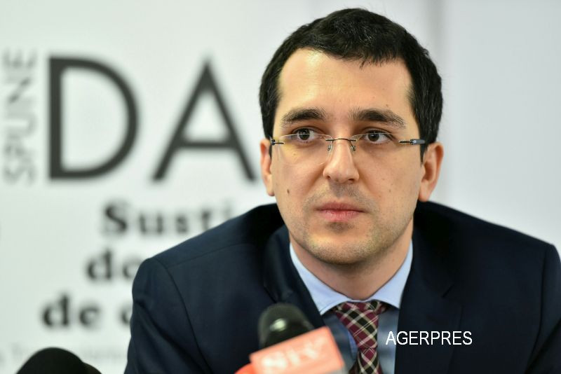 Reactia fostului ministru al Sanatatii, Vlad Voiculescu, despre motiunea de cenzura: "Nu ii misca nimic. Nu au nicio limita"