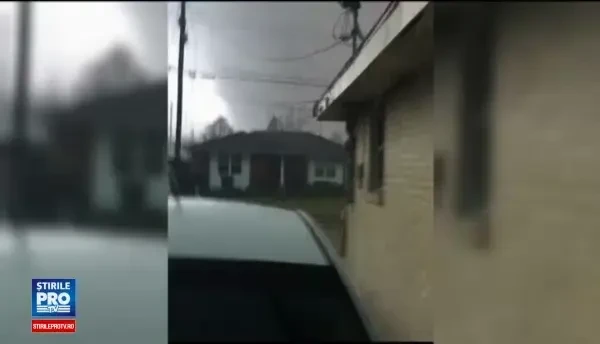 Patru tornade au lovit intr-o zi statul Louisiana, iar guvernatorul a declarat stare de urgenta. Inundatii in California