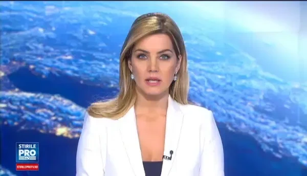 Starea de alerta continua in Mures, desi podurile de gheata au fost detonate. 14 persoane, duse la Primarie