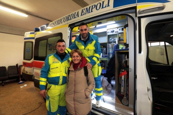 Ultima dorinta a unei romance din Italia, grav bolnava: sa moara acasa. Gestul impresionant facut de o asistenta din Empoli