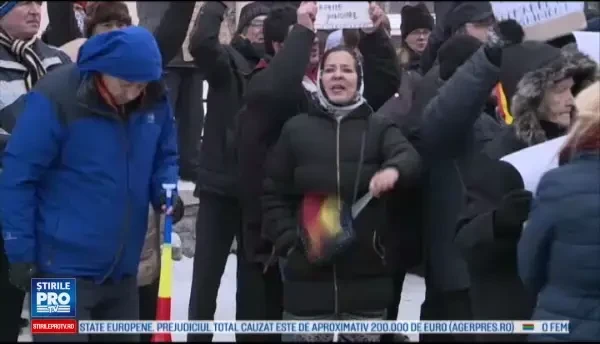 Ziua 5 de proteste la Cotroceni. Mare pacat ca si-a dat demisia Ministrul Justitiei, era un om bun, a vrut sa faca legi bune