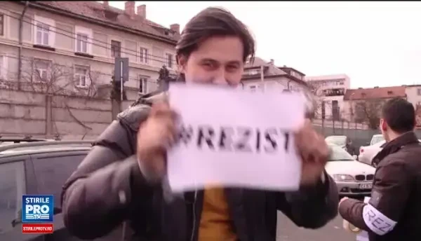 Protest inedit la Cluj fata de masurile Guvernului Grindeanu. Soferii au circulat cu 10 km/ora