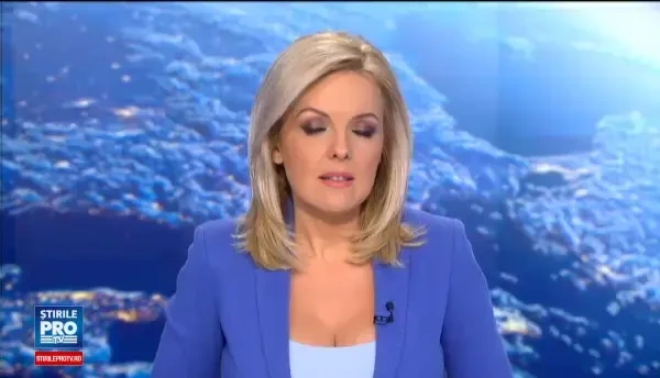 Proteste in Piata Victoriei, ziua 12. Zeci de persoane cer demisia Guvernului. Nu va putem pazi noapte de noapte