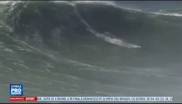 Orasul Nazare, destinatia preferata a celor pasionati de valuri gigantice. Va deveni Mecca a surfului